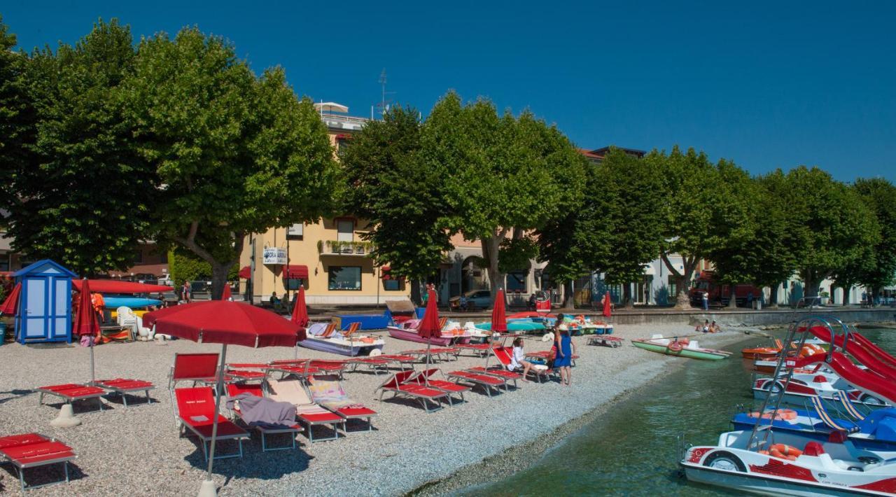 Hotel Aurora Desenzano del Garda Exterior foto